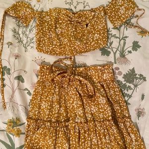 Crop top & mini skirt set.